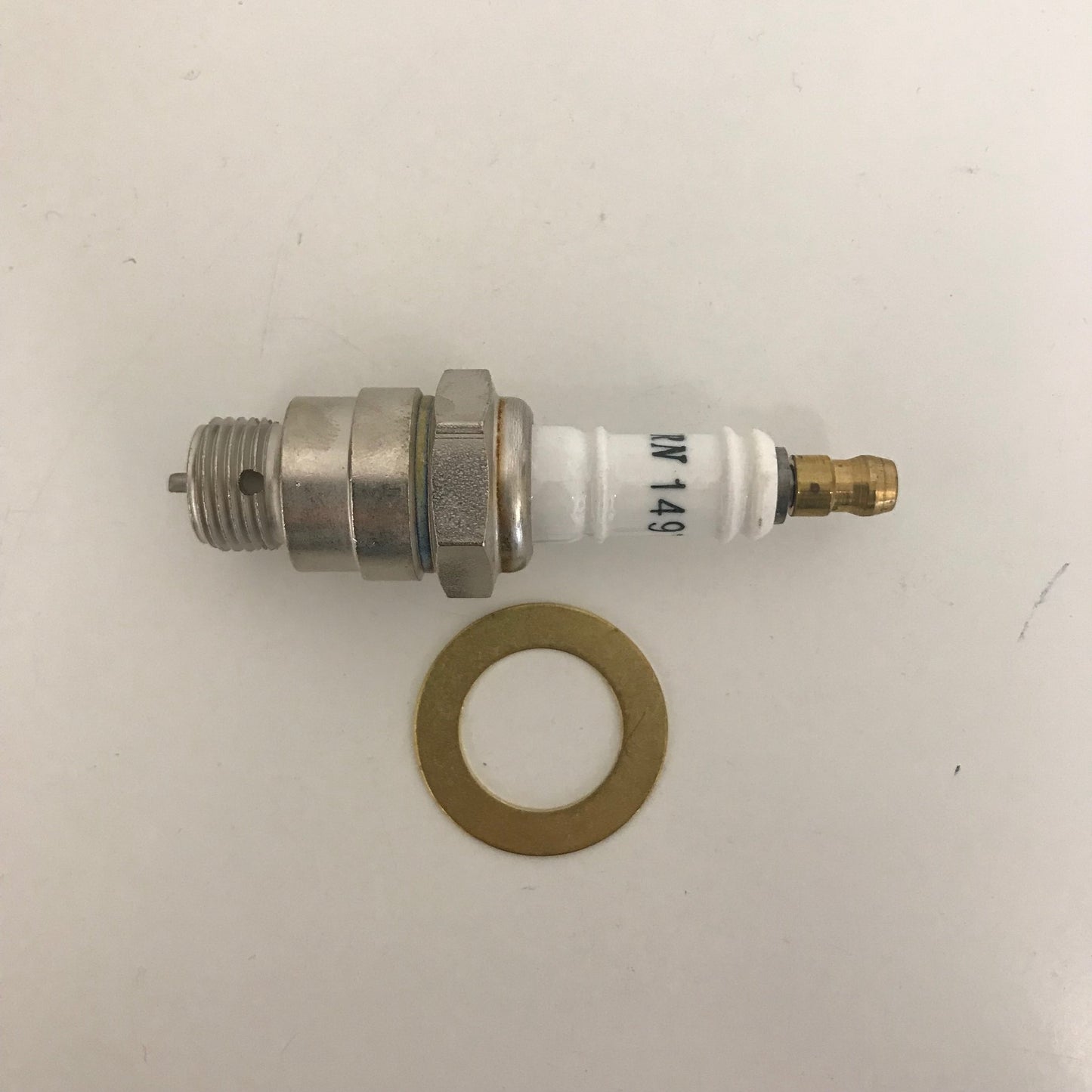 Spark Plug Package: 01320200